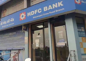 હવે HDFC બેન્કે પણ મિનિમમ બેલેન્સના નિયમો બદલ્યા, જાણો બીજી બેન્કોની પોલિસી | hdfc bank announce sav…