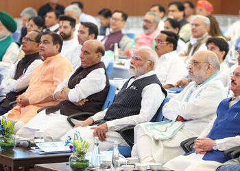 ‘ક્રીમી લેયર’ પર મોટા એક્શનની તૈયારી, અનામતમાં બદલાઈ જશે આવકમર્યાદા! જાણો કોને અસર થશે? | modi govt …