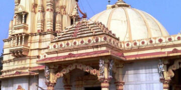 નવસારીના બીલીમોરામાં મેળામાં ચકડોળ તૂટ્યું, એક મહિલા ઇજાગ્રસ્ત થતાં હોસ્પિટલ ખસેડાઈ | spinning wheel…