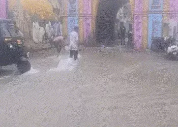 દ્વારકામાં દે ધનાધન: ગુજરાતમાં છેલ્લા 24 કલાકમાં 168 તાલુકામા મેધમહેર, કલ્યાણપુરમાં 10.75 ઇંચ ખાબક્ય…