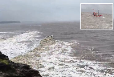 જાફરાબાદના તોફાની દરિયામાં 11 માછીમારો 4 દિવસથી લાપતા, અન્ય બે બોટના 9 ખલાસીનું રેસ્ક્યૂ | Jafrabad …