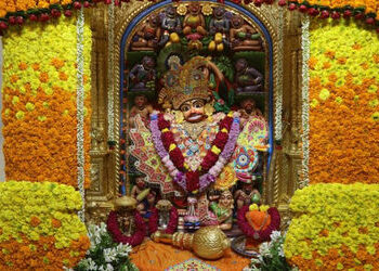 શ્રી કષ્ટભંજન દેવ હનુમાનજી દાદાને 250 કિલો હજારીગલના ફુલોનો દિવ્ય શણગાર | Divine Decoration of Kasht…