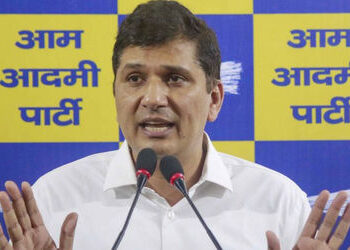 AAP નેતા સૌરભ ભારદ્વાજના ઘર સહિત 13 ઠેકાણા પર EDના દરોડા, હોસ્પિટલ કૌભાંડમાં કાર્યવાહી | ED Raids AA…