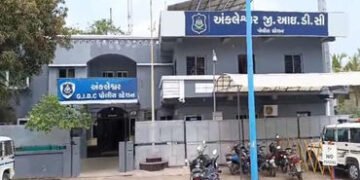 અંક્લેશ્વરમાંથી 11 વર્ષનો બાળક કોઇક કારણસર રિસાઈ ઘરેથી સાયકલ લઇ નીકળી ગયો | An 11 year old boy from …