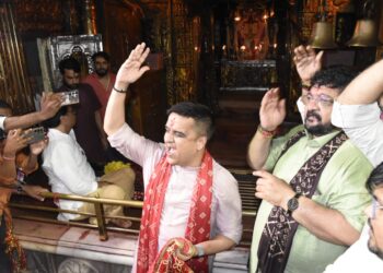 અંબાજી માં અંબાના આંગણે રાજ્ય ગૃહમંત્રી હર્ષ સંઘવી