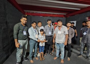 અંબાજી મેળામાં 10 વર્ષના બાળક સાહીનની પ્રમાણિકતા