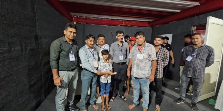 અંબાજી મેળામાં 10 વર્ષના બાળક સાહીનની પ્રમાણિકતા