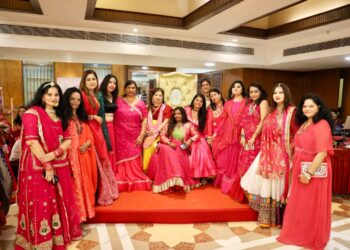 રોયલ રાણી ગરબા : મહિલાઓ માટે ખાસ આયોજિત અનોખું નૃત્યોત્સવ