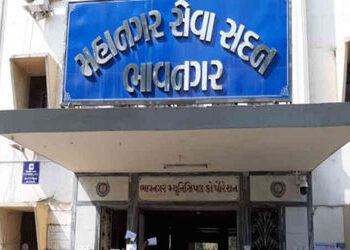 ભાવનગર મહાપાલિકામાં છેલ્લા 5 વર્ષમાં 175 કર્મચારીની ઘટ | Bhavnagar Municipal Corporation has lost 17…