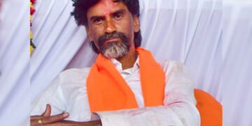 મુંબઈ ઠપ થઈ ગયું, આઝાદ મેદાન ખાલી કરો… બોમ્બે હાઈકોર્ટના આદેશ બાદ પોલીસની જરાંગેને નોટિસ | mumbai …