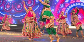 ગુજરાત સરકાર રાજ્ય બહાર યોજશે ‘ગરબા મહોત્સવ’, ઉદયપુરમાં પ્રી-નવરાત્રિ, દિલ્લીમાં શરદપૂનમે પોસ્ટ નવરા…