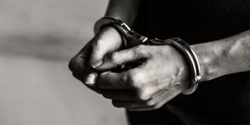 જામનગરમાં સગીરાને પ્રેમજાળમાં ફસાવી દુષ્કર્મ ગુજારવા અંગેનું એક પ્રકરણ સામે આવ્યું : આરોપીની ધરપકડ |…