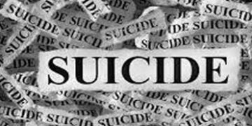 વાંકાનેરના માટેલ રોડ પર શ્રમિકે પોતાના ગળા પર જાતે કાતર ફેરવી દેતાં મોત | Worker dies after cutting …