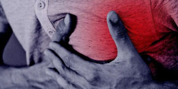 પોર બ્રિજ ઉપર ચાલુ કારમાં પોલીસ કર્મચારીને છાતીમાં દુખાવો : મોત | Policeman dies after chest pain in…