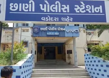 રાજકોટના આંગડિયાના છાણી પોલીસે 50 લાખ કાઢી લીધા હોવાનો આક્ષેપઃપીઆઇએ રકમ પરત અપાવ્યાની પણ ચર્ચા | All…