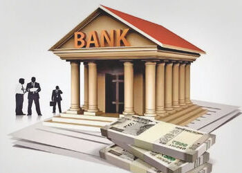 RBI દ્વારા બેંકોને ડેબિટ કાર્ડ, લેટ પેમેન્ટ અને મિનિમમ બેલેન્સ ફી ઘટાડવાનો નિર્દેશ | RBI directs ban…