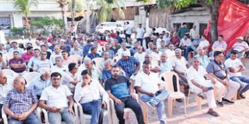 જીએસટી વિભાગની હેરાનગતિ મુદ્દે તમાકુના વેપારીઓનો રાજ્યવ્યાપી આંદોલનનો નિર્ણય | Tobacco traders decid…