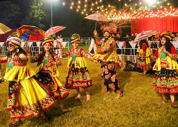 ગરબા રાસ તો બારે માસ: નવરાત્રિની પૂર્વ સંધ્યાએ ભાતીગળ રાસ-ગરબાનો સંપૂર્ણ ઓથેન્ટિક શૉ | completely au…