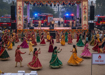 મોટા ઉપાડે SOP જાહેર કરાયા બાદ અમદાવાદમાં ગરબા યોજવા 58માંથી માત્ર બે પાર્ટીને જ ફાયર NOC | ahmedaba…