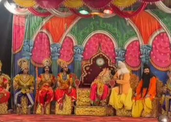 VIDEO: ‘પ્રજા માટે પ્રાણ પણ ત્યજી દઈશ…’, રામલીલા મંચ પર જ ‘દશરથ’નું પાત્ર ભજવતા કલાકારનું મોત | Ra…
