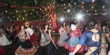 જામનગર શહેર અને આસપાસના વિસ્તારમાં ચાલતા નવરાત્રી મહોત્સવમાં ગઈકાલે મેઘરાજાએ ભંગ પાડ્યો | rain disru…