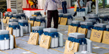 પોસ્ટલ બેલેટની ગણતરી બાદ જ EVMના વોટની ગણતરી, ચૂંટણી પંચે કર્યો મોટો ફેરફાર | ec change postal ballo…