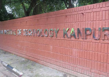 IIT કાનપુરમાં 2 વર્ષમાં 7મા વિદ્યાર્થીનો આપઘાત, 3 દિવસથી હોસ્ટેલ રૂમમાં મૃતદેહ લટકતો રહ્યો | /iit ka…