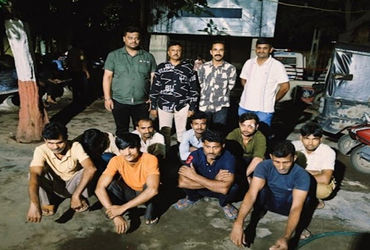 જામનગર શહેર અને દરેડ વિસ્તારમાં જુગાર અંગે 3 સ્થળે દરોડા : 18 આરોપીઓની અટકાયત | Raids at 3 places in…