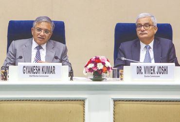 મતદાન કેન્દ્રોના CCTV ફૂટેજ માત્ર હાઈકોર્ટ સાથે જ શેર થશે : મુખ્ય ચૂંટણી કમિશનરનું નિવેદન | Bihar As…