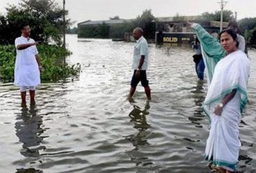 બંગાળનું પૂર કુદરતી નહીં પણ માનવ સર્જિત : મુખ્યમંત્રી મમતાનો દાવો | Bengal floods are not natural bu…