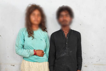 પાકિસ્તાની પ્રેમી જોડું સરહદ પાર કરી કચ્છ પહોંચ્યું, પરિવારને પ્રેમસંબંધ નહોતો મંજૂર, હવે શું થશે? |…