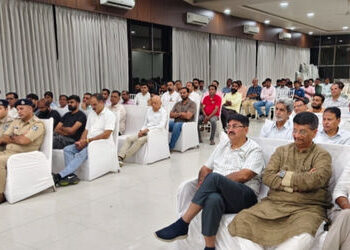 દિવાળીના તહેવારોમાં જ્વેલર્સ,આંગડિયા,વેપારીને કિંમતી ચીજાેની હેરાફેરી માટે પોલીસ રક્ષણ અપાશે | Polic…