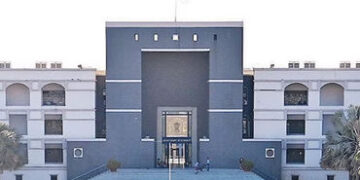 ગાંધીનગરના બહિયલમાં 8 દુકાનના પ્રસ્તાવિત ડિમોલિશનને યથાવત સ્થિતિમાં રાખવા હાઈકોર્ટે આદેશ આપ્યો | guj…