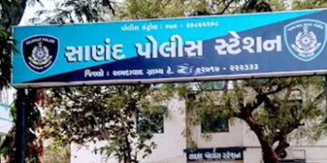 અમદાવાદના સાણંદમાં એક જ પરિવારના ત્રણ લોકોના મોત, સામૂહિક આપઘાતની આશંકા, સ્યુસાઈડ નોટ મળી | Three me…