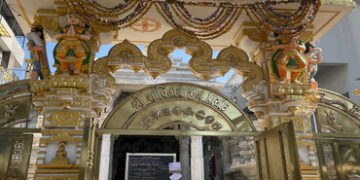 પાલડીમાં CCTV બંધ કરી દેરાસરમાંથી 1.64 કરોડના મુગટની ચોરી, પૂજારી અને સફાઈ કર્મચારી ફરાર | Paldi Jai…