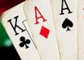 માંજલપુરમાં જુગાર રમતા આઠ આરોપી ઝડપાયા | Eight accused arrested for gambling in Manjalpur