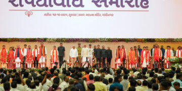 લેટરકાંડ, વિવાદ, બળવો પોકારવા છતાં પણ હાઈકમાન્ડે મંત્રીપદની ખુરશી આપી, ભાજપનો શું છે સંદેશ | BJP App…