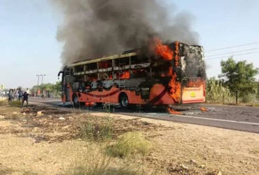 મદદની ભીખ માંગતો હતો યુવક, લોકો વીડિયો બનાવતા રહ્યા: જેસલમેર બસ દુર્ઘટનામાં મૃત્યુઆંક વધીને 24 થયો |…