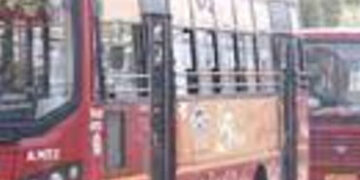 એ.એમ.ટી.એસ.ની જાહેરાતને પગલે ત્રણ દિવસમાં દસલાખ મુસાફરોએ બસમા મફત મુસાફરીનો લાભ લીધો | Following the…