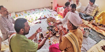 ડાકોરમાં ઠાકોરજી વેપારી બન્યા ભક્તોએ લાખોની બોણી લખાવી | Thakorji became a merchant in Dakor devotee…