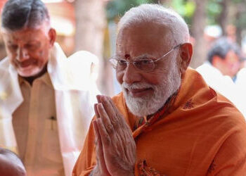 દિવાળી પર PM મોદીનો રાષ્ટ્રના નામે પત્ર, ઓપરેશન સિંદૂરનો ઉલ્લેખ અને સ્વદેશી અપનાવવા હાકલ | PM Modi’s…