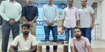 બનાવટી વેબસાઇટ બનાવી ગીર સફારીની ટિકિટો બ્લેકમાં વેચવાનું કૌભાંડ, ગુજરાત સાયબર સેલે દિલ્હીથી 2ની ધરપ…