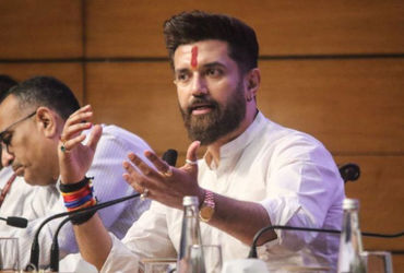 ‘મારા પિતાએ મુસ્લિમને સીએમ બનાવવા માગ કરી હતી પણ…’, ચિરાગ પાસવાનનું મોટું નિવેદન | Chirag Paswan D…