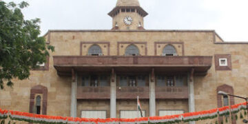 ગુજરાતની કોલેજોના વિદ્યાર્થીઓ માટે ઈન્ટર્નશીપ ફરજિયાત પણ અસ્પષ્ટતા હોવાથી મૂંઝવણ | Gujarat universit…