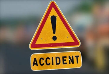 વડોદરામાં નશેબાજ ટ્રક ચાલકે સોસાયટીના કોમન દિવાલમાં ટ્રક ઘુસાડી દીધી | Vadodara : a drunk truck driv…