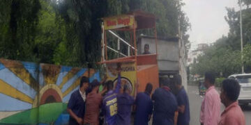 વડોદરા કોર્પોરેશને વિવિધ વિસ્તારોમાંથી લારી-ગલ્લા સહિતના દબાણો દૂર કર્યા | Vadodara Corporation remo…