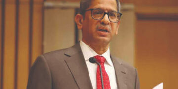 ‘મને દબાવવા માટે મારા પરિવાર પર કેસ દાખલ કરાયા’ પૂર્વ CJI રમણાનો ગંભીર આક્ષેપ | Cases Filed Against …