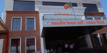 વડોદરા શહેરમાં ભાજપની જમ્બો કારોબારી બનશે : મહામંત્રી, ઉપપ્રમુખ અને મંત્રીની સંખ્યા વધારવા વિચારણા |…