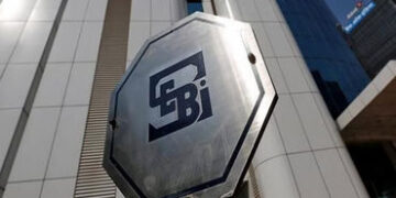 સેબીનાં ચેરમેન-અધિકારીઓ સંપત્તિ જાહેર કરે : સમિતિની ભલામણ | SEBI Chairman Officers should declare as…