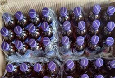 આંબાવાડીના ફ્લેટમાંથી સીરપની 1798 બોટલ સાથે 3 શખ્સ ગિરફ્તાર | 3 people arrested with 1798 bottles of…